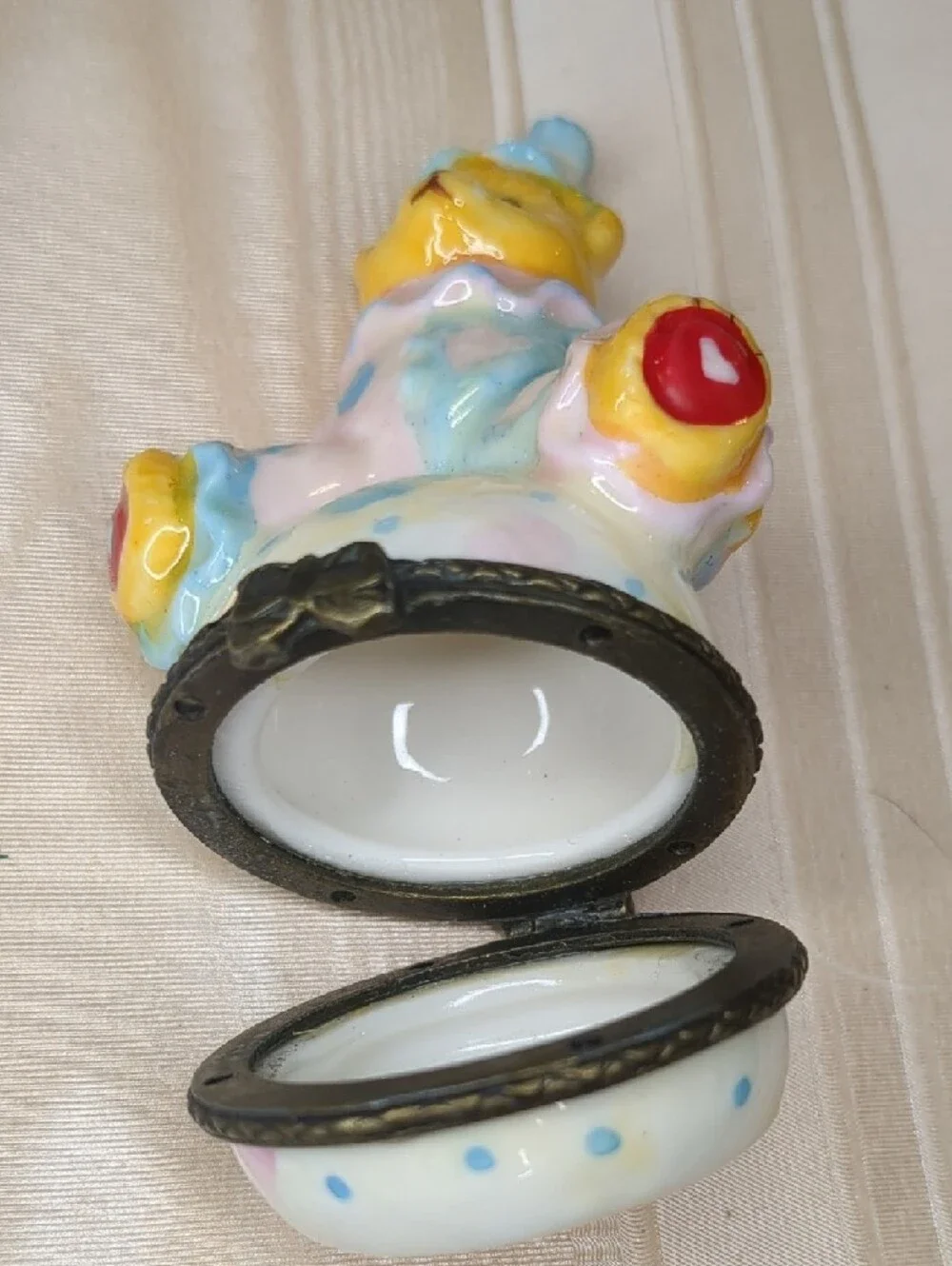 Vintage 90s Ceramic Clown Bear Ring Trinket Holder Cute Collectible